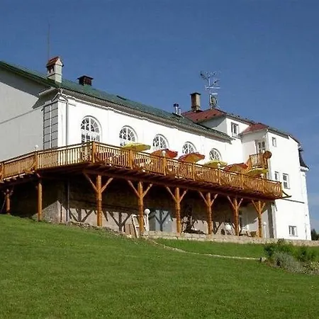 Hotel Zámeček Janovičky 3*