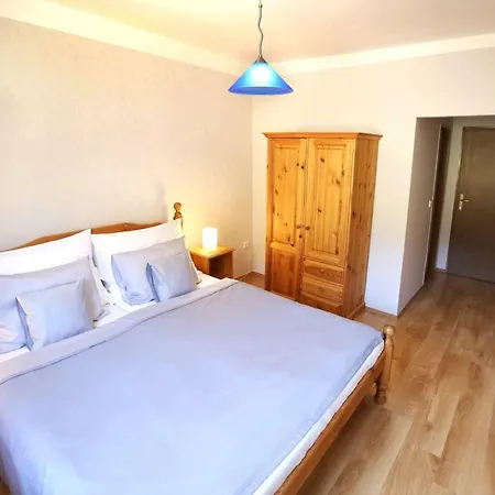 Zámeček Janovičky Hotel