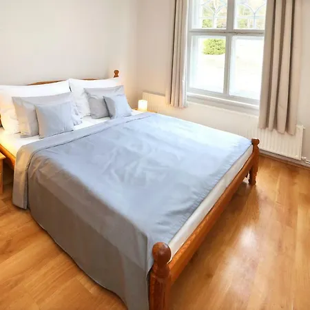 Zámeček Janovičky Hotel 3*